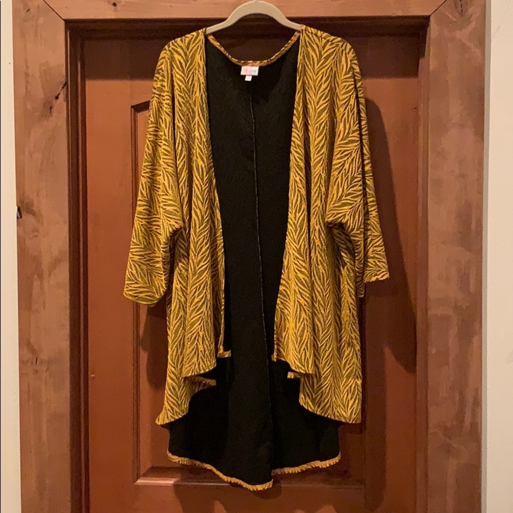 LulaRoe Lindsay - L